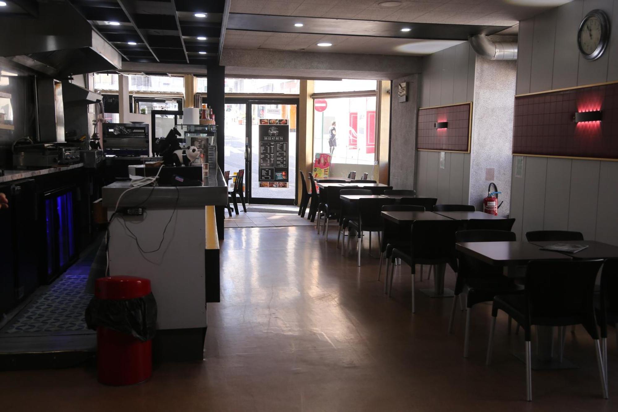 Hotel Restaurant Le Parisien لورد المظهر الخارجي الصورة