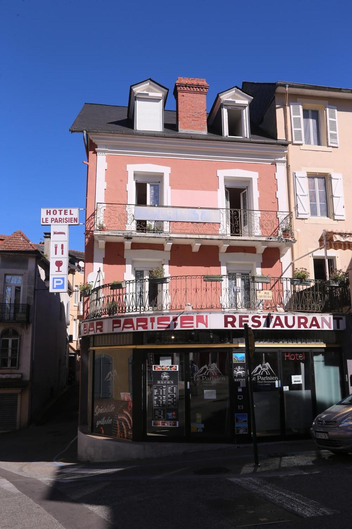 Hotel Restaurant Le Parisien لورد المظهر الخارجي الصورة